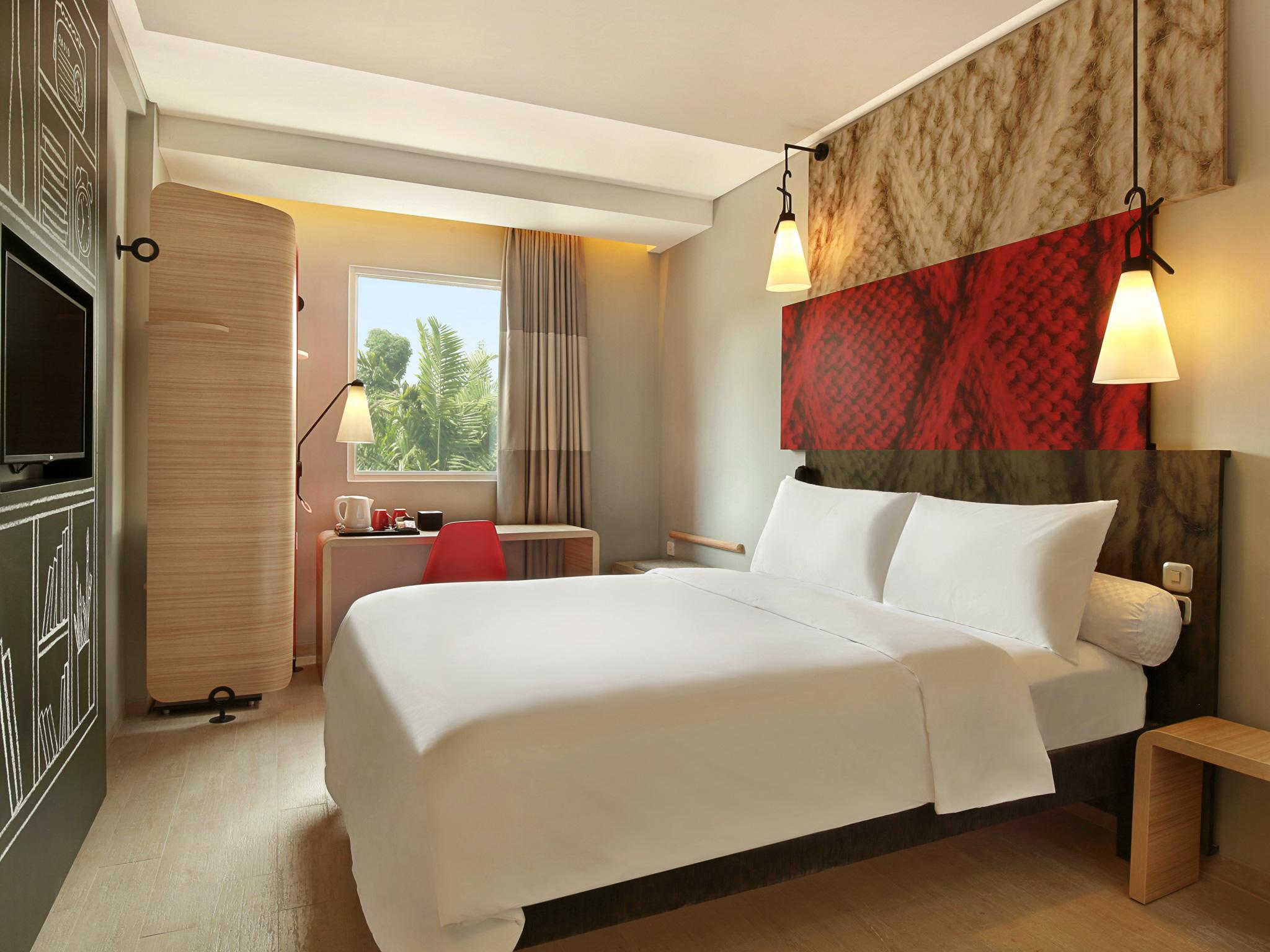 Отель Ibis Bali Legian Street Экстерьер фото