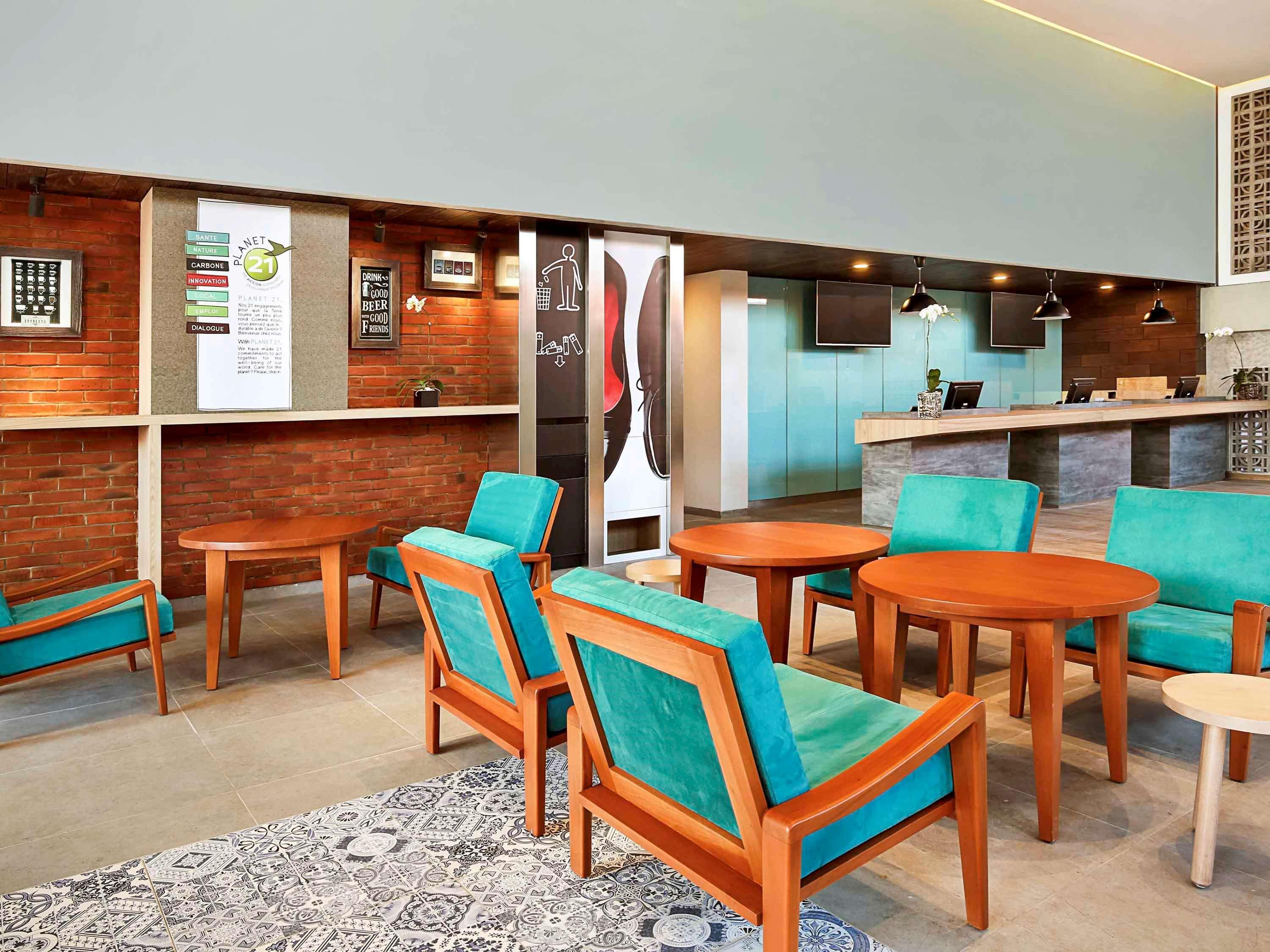 Отель Ibis Bali Legian Street Экстерьер фото